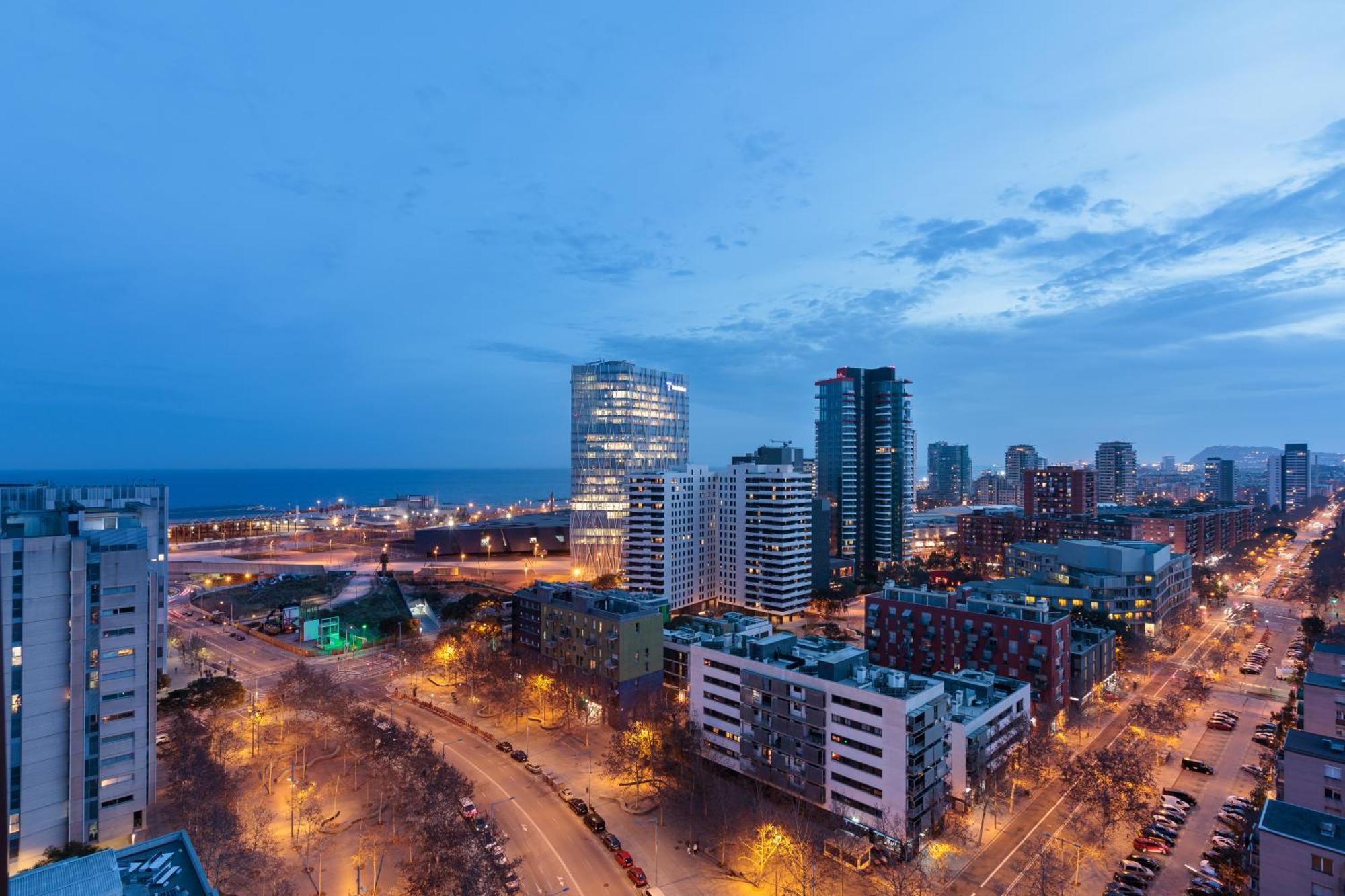 Tembo Barcelona Hotel Sant Adrià de Besòs Kültér fotó