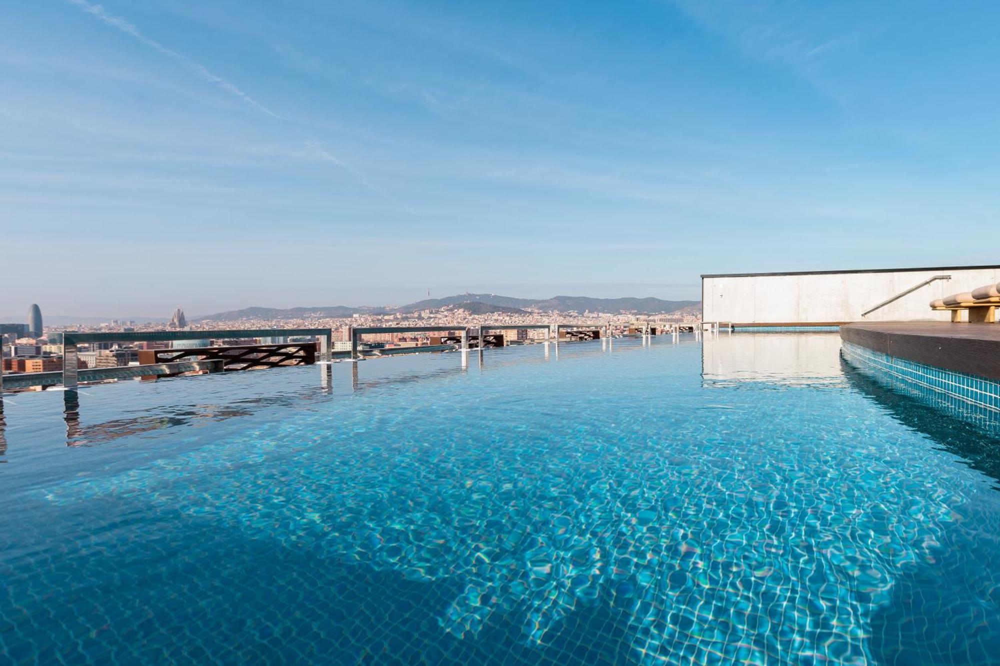 Tembo Barcelona Hotel Sant Adrià de Besòs Kültér fotó