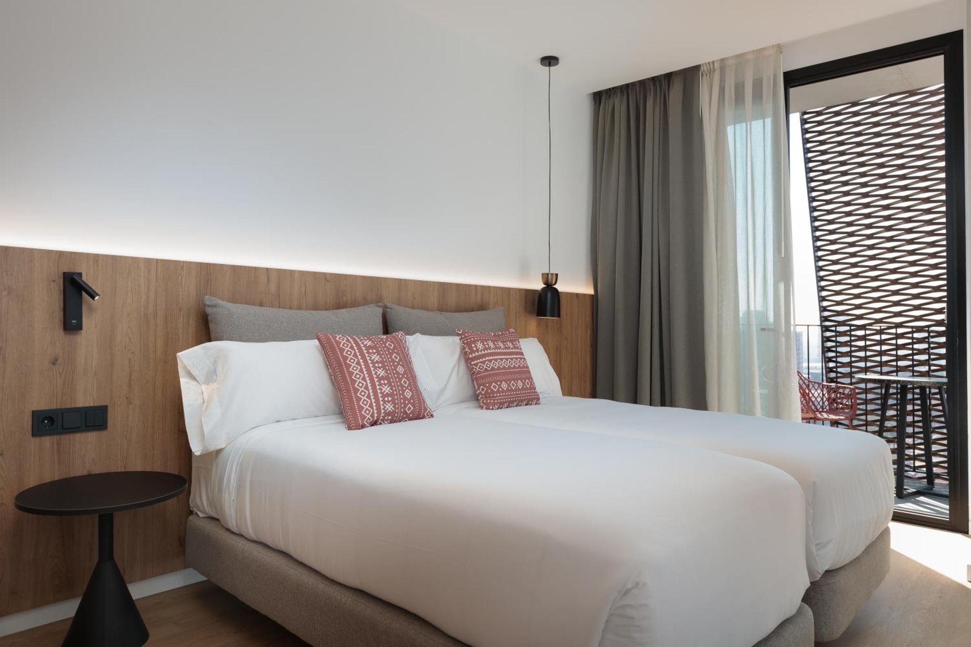 Tembo Barcelona Hotel Sant Adrià de Besòs Kültér fotó