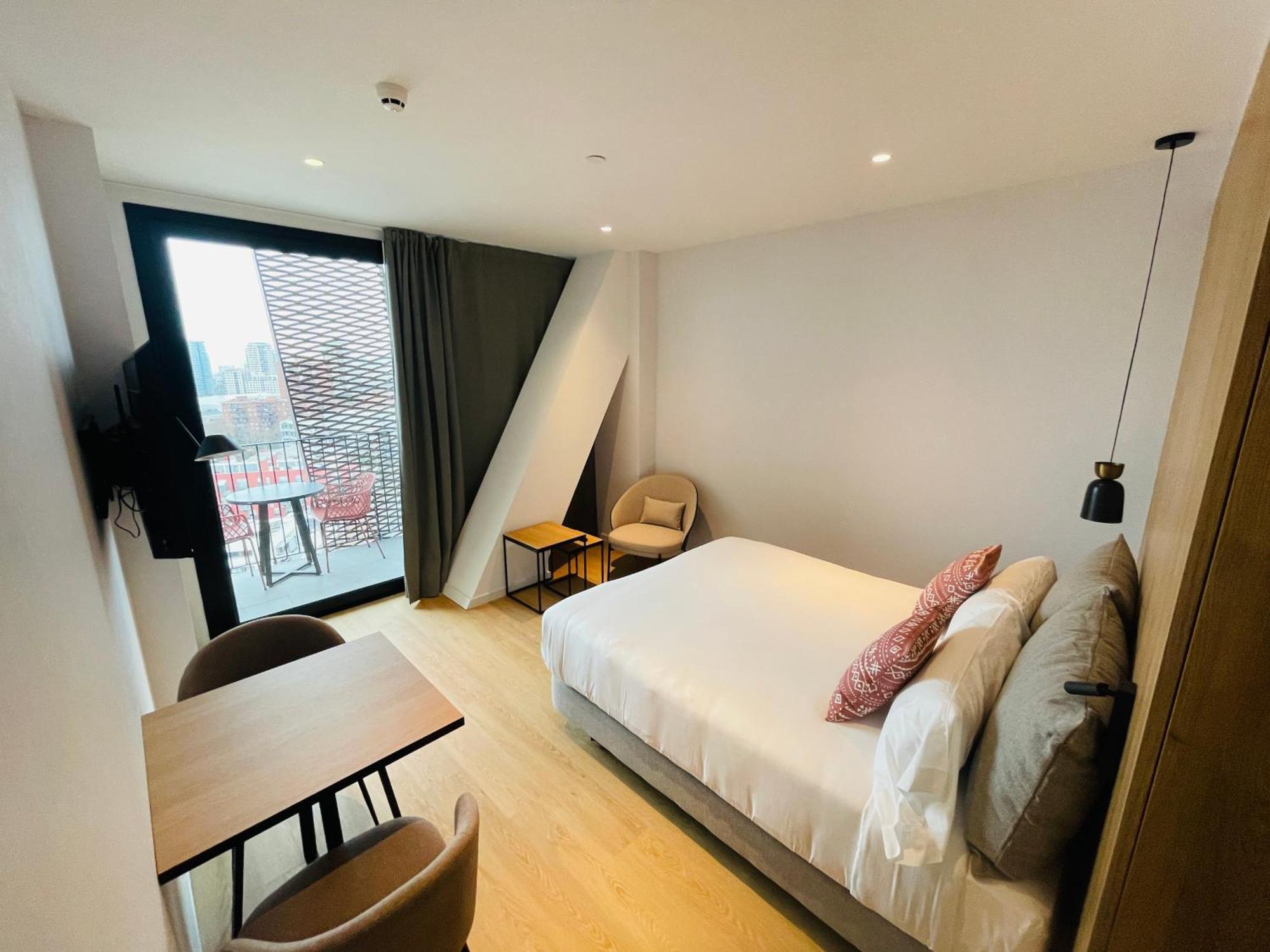 Tembo Barcelona Hotel Sant Adrià de Besòs Kültér fotó